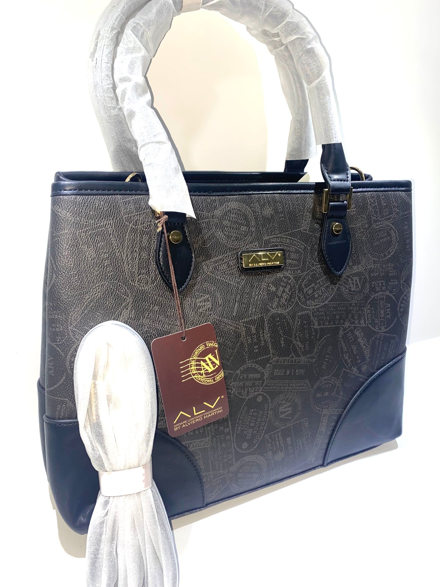 Borsa ALV by Alviero Martini - Eleganza e Originalità Italiana