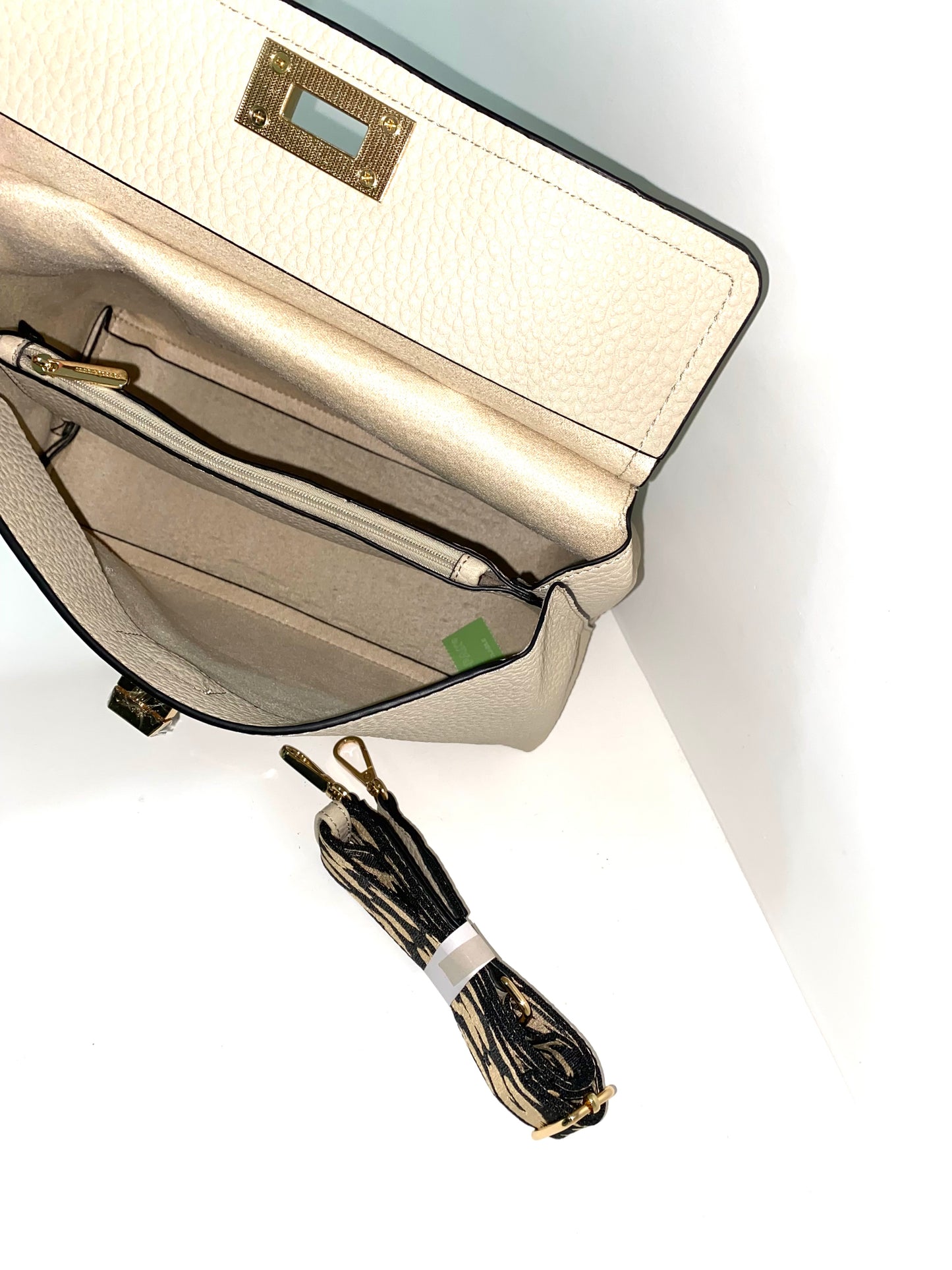 Chic senza tempo – Borsa Roccobarocco