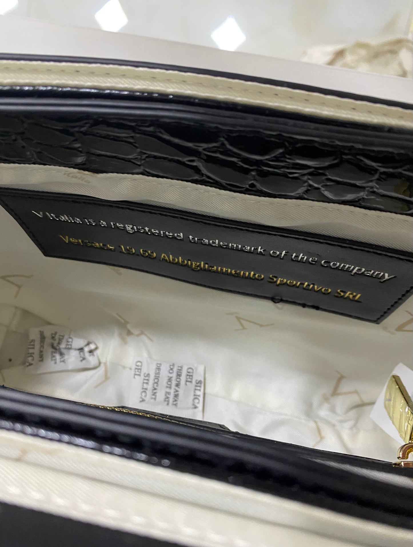Borsa Varsace in Pelle Stampa Cocco – Eleganza e Stile senza Tempo